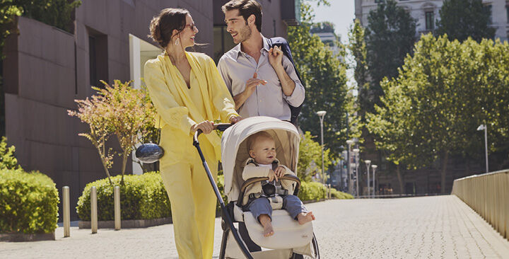 https://www.chicco.pl/dw/image/v2/BJJJ_PRD/on/demandware.static/-/Sites-Chicco-Poland-Library/pl_PL/dwee6ff6e8/site/landing/BU/Juvenile/Bellagio/087136_450_240627_04_formato_720x366px.jpg
